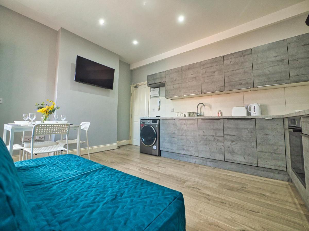 Stunning Property Fully Refurbished Birmingham Eksteriør billede