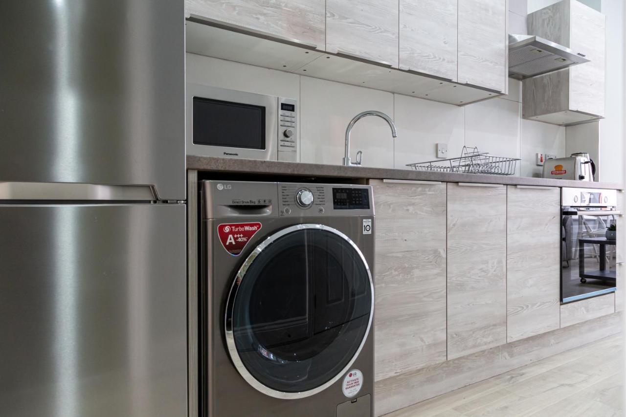 Stunning Property Fully Refurbished Birmingham Eksteriør billede